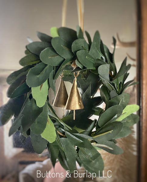 Christmas huckleberry greenery wreath with bells