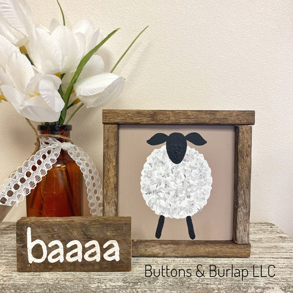 Sheep, baaaa lath sitter
