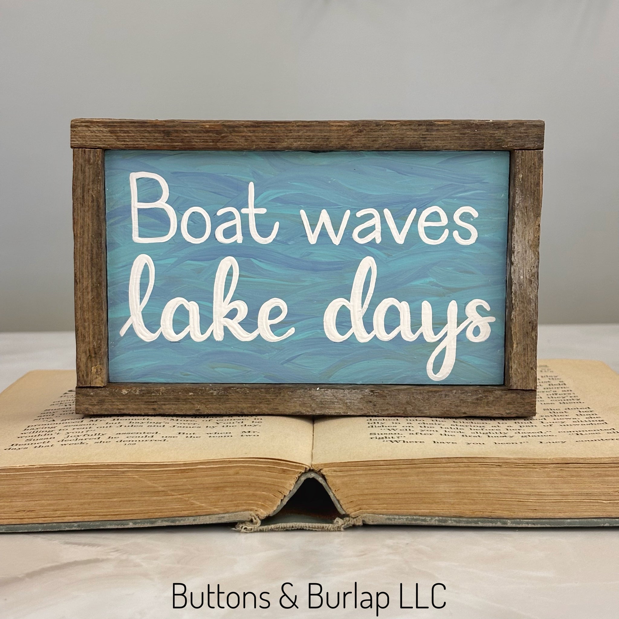 Lake life shelf sitters