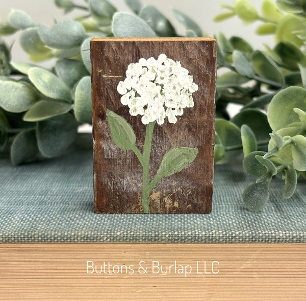 Summer flower lath sitters
