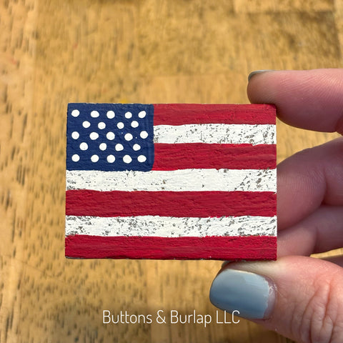 Patriotic lath sitters