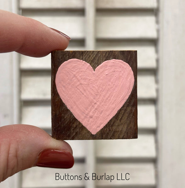 Mini Valentine heart lath sitters