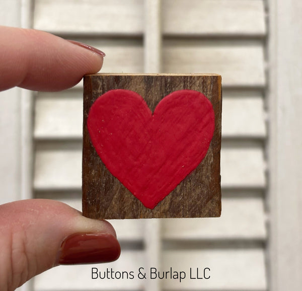 Mini Valentine heart lath sitters